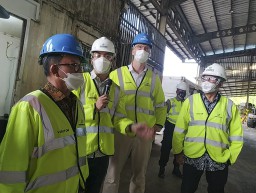 Fasilitas Pengelolaan Sampah SBI di Cilacap Menarik Perhatian Kedubes Denmark