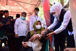 Gubernur Khofifah Apresiasi Baksos Kolaboratif Pelayaran Kebangsaan dan Bahari