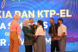 Gubernur Khofifah Luncurkan Gerakan Layanan Kependudukan Bagi Penyandang Disabilitas