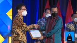 ITS Raih Dua Penghargaan Kemendibukristek Atas Indikator Kinerja Utama