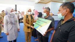 5.000 Nelayan Banyuwangi Dapat Premi Asuransi Gratis