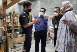 Bea Cukai Gresik Fasilitasi Kerjasama UMKM Gresik dengan Perusahaan asal Jepang