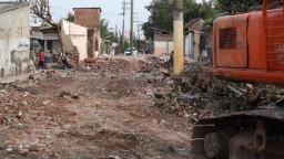 Pemkab Sidoarjo Targetkan Frontage Road Bisa Dilintasi Kendaraan 2023