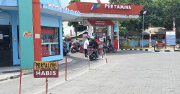 Pertalite Mulai Langka di SPBU, Pertamina Tegaskan Tidak Ada Pembatasan
