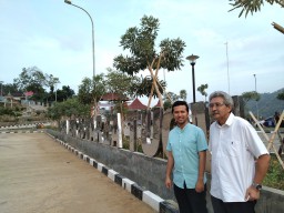 Mantan Wamen PU Sekaligus Ayahanda Wagub Emil Tutup Usia