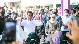 Gubernur Khofifah : Jatim Selaras dengan Arahan Presiden Joko Widodo Bantu Pemodalan UMKM
