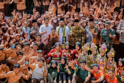 Pesan Bupati Gresik, Milenial Harus Jauhi Narkoba
