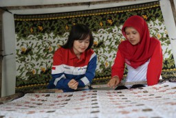 Pertamina Gelontorkan Pendanaan Bagi 300 UMKM Batik