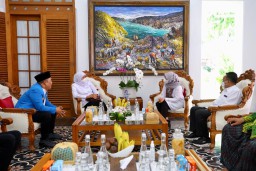 Gubernur Jatim Tawarkan Banyuwangi Jadi Food Estate Manggis