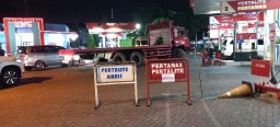 Hari Ini Harga BBM Non Subsidi Turun, Yang Subsidi Tetap Namun Terjadi Antrean