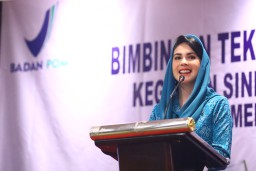 Arumi Bachsin Minta Pelaku UMKM Miliki Lisensi BPOM
