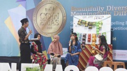 773 Milenial Kediri Adu Cap Cus Bahasa Inggris