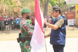 Bupati Yes Lepas Lomba Gerak Jalan Napaktilas Mayangkara Pasukan Kuda Putih