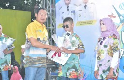 Lamongan Street Fashion, Pak Yes : Ajang Promosi Fashion Khas Lamongan