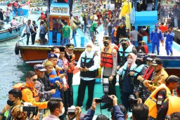 Gubernur Pastikan Nelayan Sendang Biru Tak Kekurangan Suplai Solar