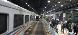KAI Daop 8 Surabaya Pastikan 254.217 Penumpang Diberangkatkan Mulai 31 Maret