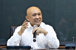 Menkop Teten Masduki Ajak Pengusaha Salurkan Dana CSR ke UMKM