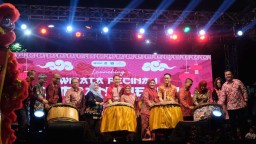 Wali Kota Eri Cahyadi Resmikan Kya-Kya Reborn Kembang Jepun