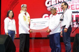 Bank Jatim Bantu Rehab 10 Rumah Tak Layak Huni di Bondowoso