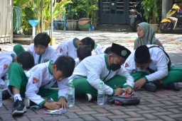 Ratusan Pelajar SMP Sidoarjo Geruduk Kampung Edukasi