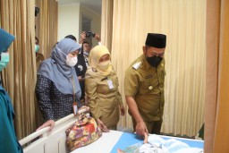 Launching UHC, Gus Yani Sidak Layanan Kesehatan, Hasilnya Memuaskan