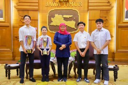 Gubernur Khofifah Optimis Jatim Miliki Atlet Golf Berprestasi