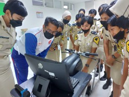 MPM Honda Jatim Serukan #Cari Aman Ke Mahasiswa Poltrada Bali