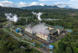 Hari Listrik Nasional ke-77, PLN Terus Berkomitmen Terangi Negeri