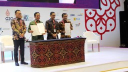 Dukung Pengurangan Emisi, SIG Gandeng Bukit Asam Bangun PLTS