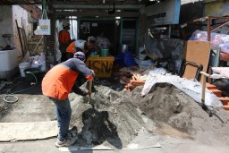 Dandan Omah Suroboyo, Perbaiki Rumah Sekaligus Ekonomi Warga