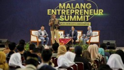 Menparekraf Sandiaga Ajak Milenial Malang Tampilkan Inovasi Terbaik