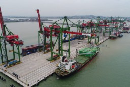 Kunjungan Kapal ke Jatim 2021 Tumbuh 8,16 Persen