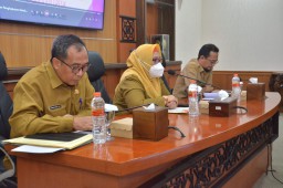 Pemkab Gresik Gelar Rakor Akselerasi Penghapusan Kemiskinan Ekstrem