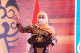 Khofifah Ajak Pustakawan Percepat Perubahan Ekosistem Digital