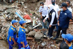Gubernur Khofifah Usulkan Opsi Relokasi Huntap di Atas Lahan PTPN XII