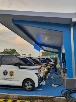 PLN Fasilitasi Touring Kendaraan Listrik Kementrian Perhubungan