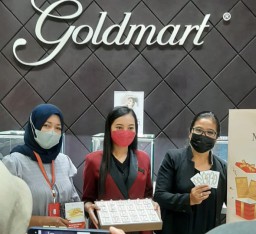 Kunjungi Goldmart Gresmall, ada Promo Diskon 50 Persen