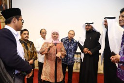 Temu Bisnis Gubernur Khofifah dengan Pengusaha Jeddah Arab Saudi Hasilkan Investasi, Mitra Distributor Serta Kontrak Ekspor