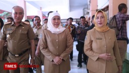 Gubernur Khofifah Pacu Semangat Guru Telurkan Inovasi untuk Peningkatan Kualitas Pendidikan