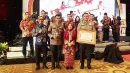 Polresta Sidoarjo Terima Penghargaan Top 5 OAPSI dari Menteri PANRB