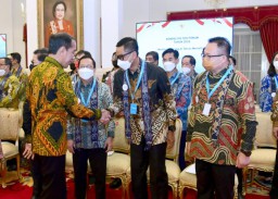 PLN Siap Pasok Listrik Industri Hilirisasi