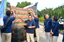 Petrokimia Gresik Group dan Satgas Bencana Nasional BUMN Jatim Bantu Pemulihan Pasca Gempa Bawean