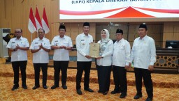 Sampaikan LKPJ, Bupati Lamongan : Kinerja Lamongan Lampaui Target