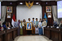 Tim CFCI UNICEF Kagum dengan Persiapan Surabaya Kota Layak Anak Dunia