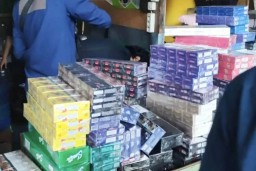 Bea Cukai Malang Sita Ratusan Ribu Batang Rokok Ilegal