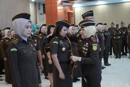 "Kejaksaan Tingkatkan Komitmen untuk Meningkatkan Pelayanan Birokrasi yang Bersih di Jawa Timur