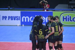 Petrokimia Petik Kemenangan Perdana di Turnamen Bola Voli Nusantara 2024