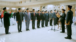 Bupati Gresik Lantik Empat Pejabat Eselon II Hasil Selter JPTP, Administrator, Pengawas dan Fungsional