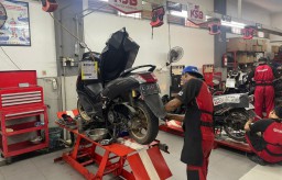 Hari Kartini, Yamaha STSJ Beri Promo Spesial buat Konsumen Wanita