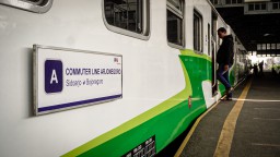 KAI Commuter Wilayah 8 Surabaya Operasikan 60 Commuter Line Tiap Hari